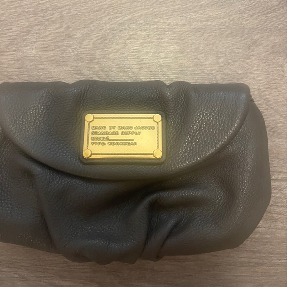 Marc by Marc Jacobs gray Purse - Picture 2 of 5